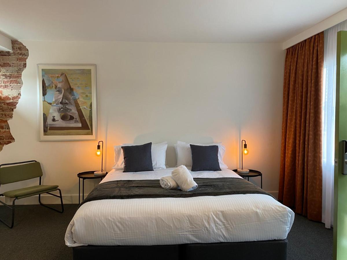 The Astor Hotel Motel Goulburn Ngoại thất bức ảnh
