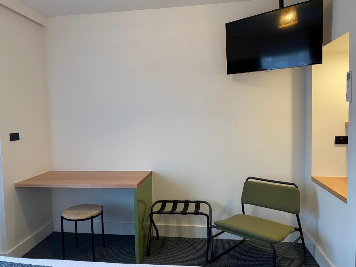The Astor Hotel Motel Goulburn Ngoại thất bức ảnh