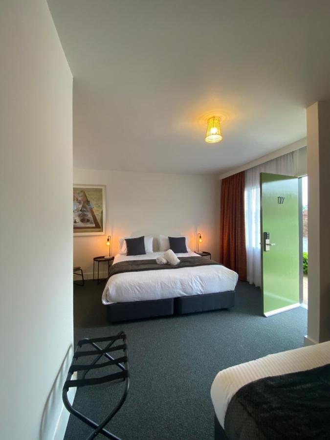 The Astor Hotel Motel Goulburn Ngoại thất bức ảnh