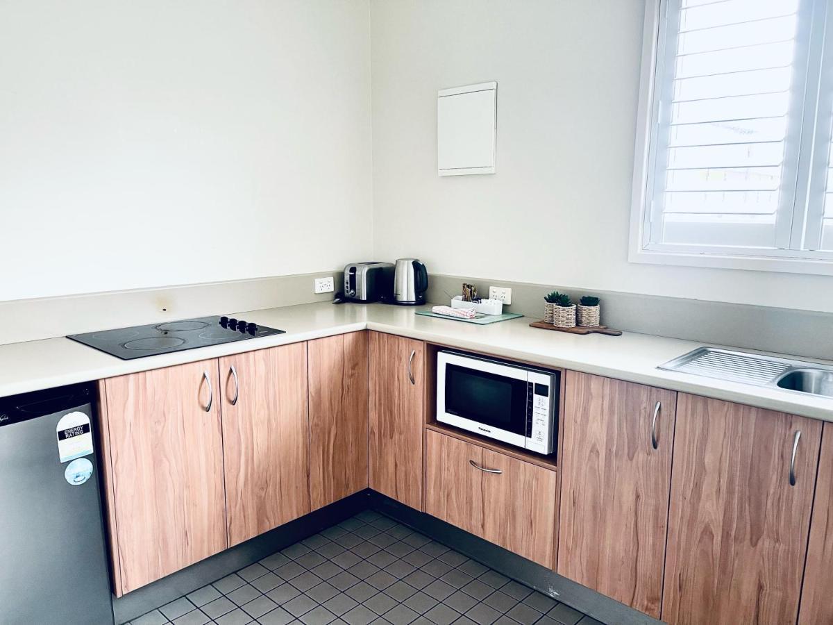 The Astor Hotel Motel Goulburn Ngoại thất bức ảnh