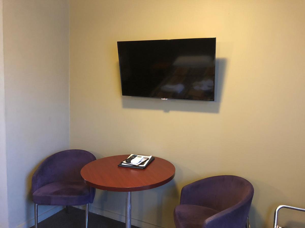 The Astor Hotel Motel Goulburn Ngoại thất bức ảnh